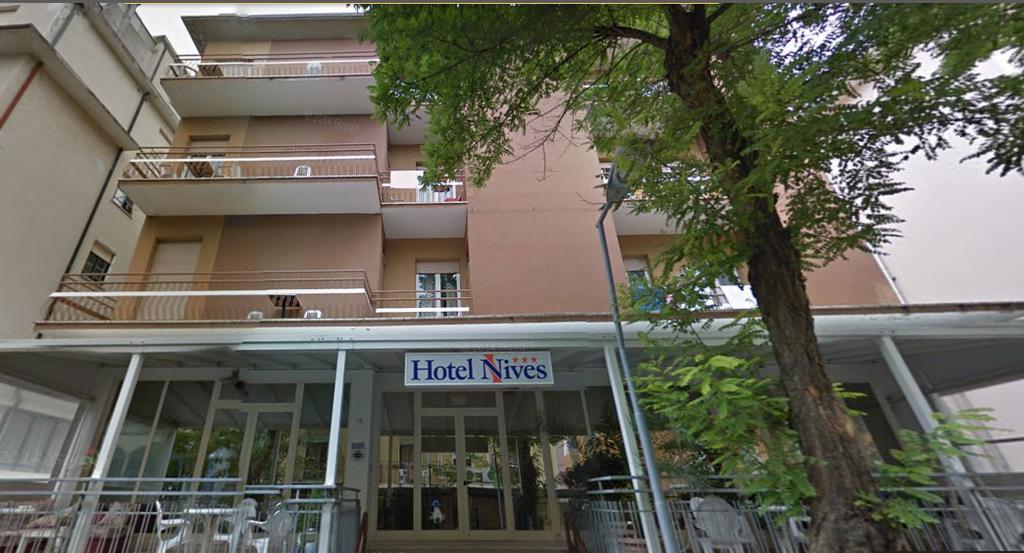 רימיני Hotel Nives מראה חיצוני תמונה