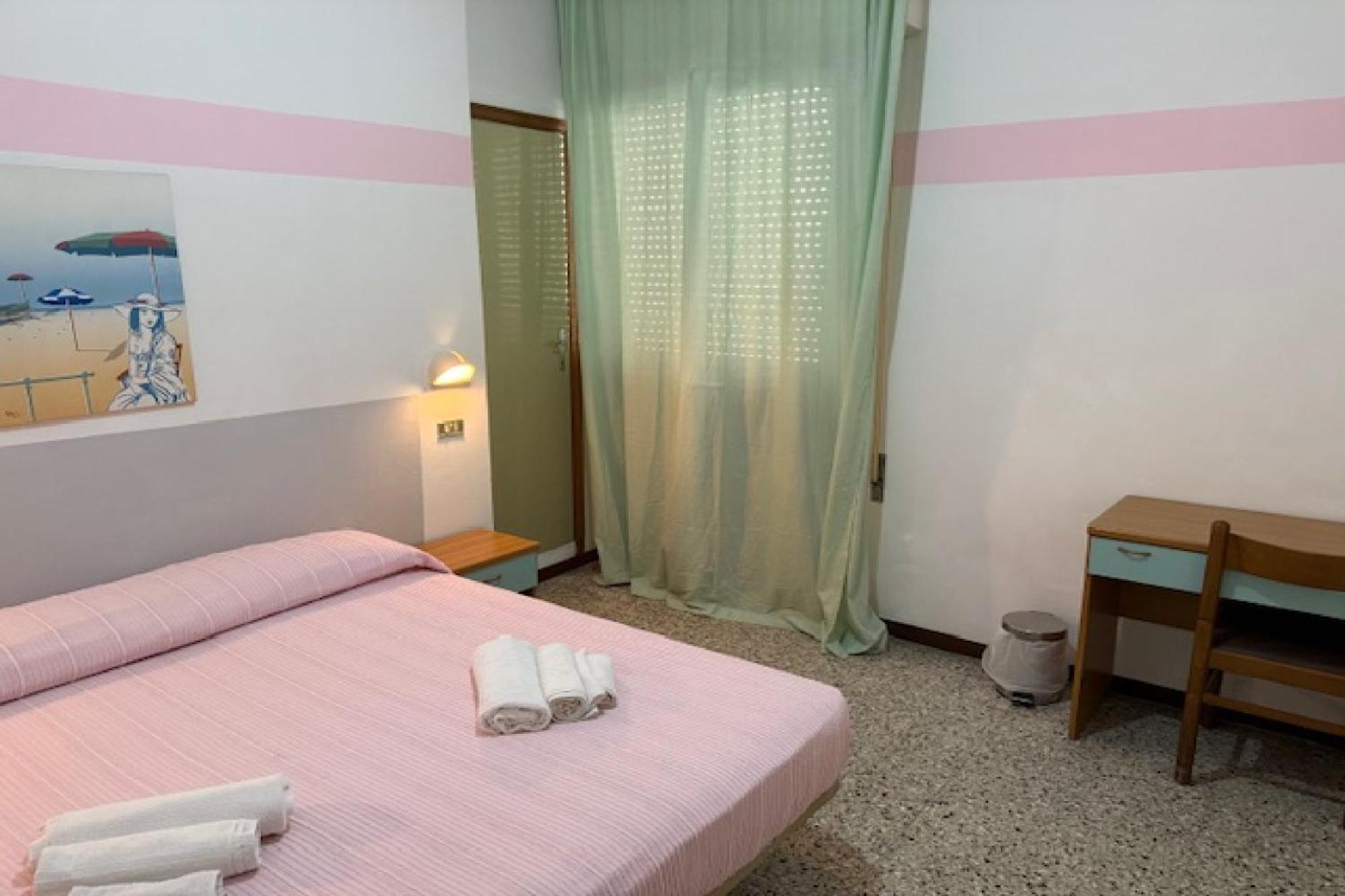 רימיני Hotel Nives מראה חיצוני תמונה